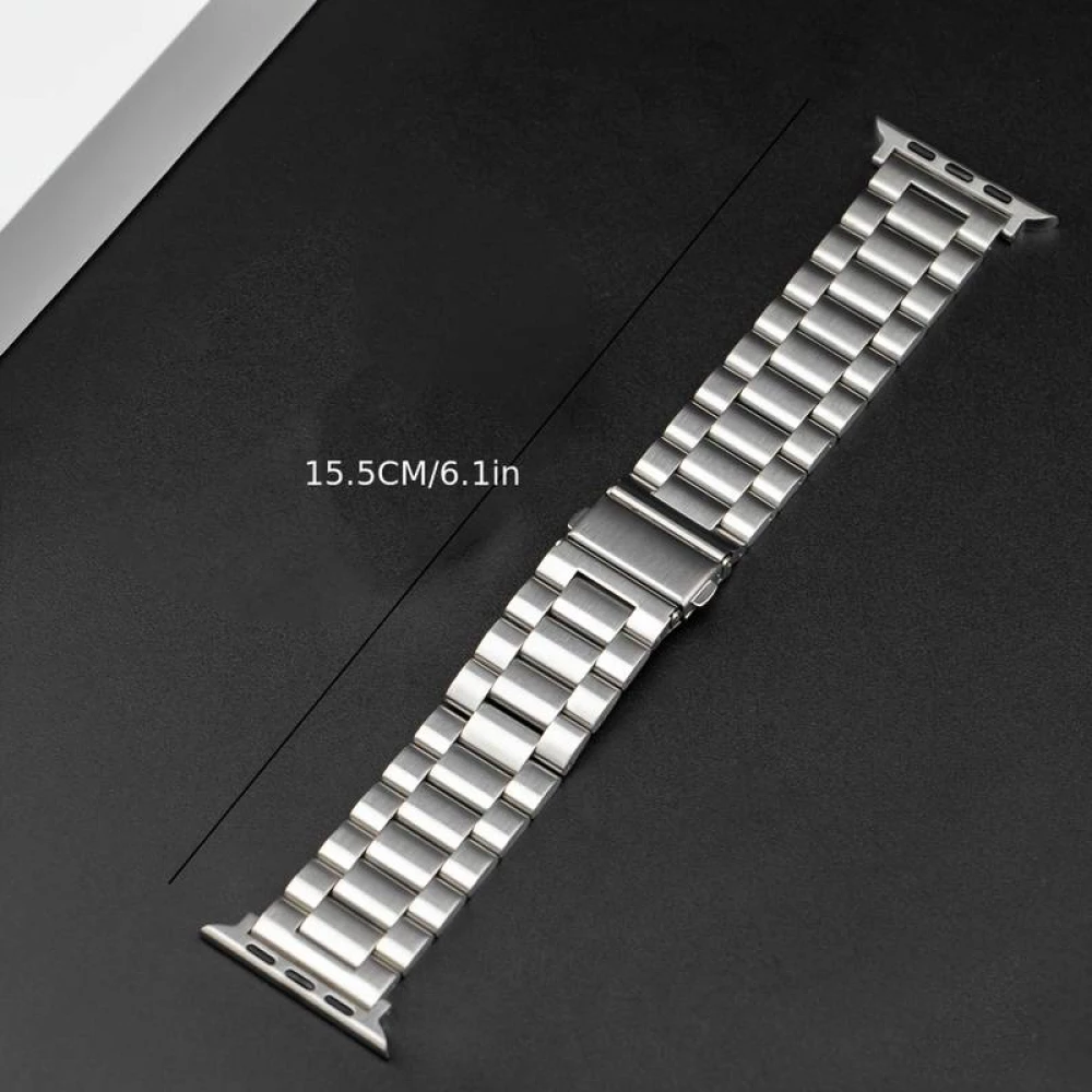 Bracelet en métal raffiné avec coque de protection en silicone TPU intégrée pour Apple Watch 49mm - Noir