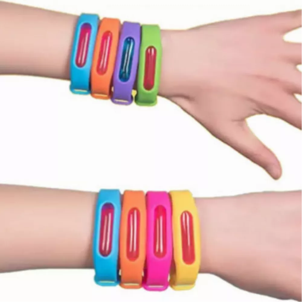 Bracelet universel en silicone résistant à l'eau avec gel anti-moustiques - Couleur aléatoire
