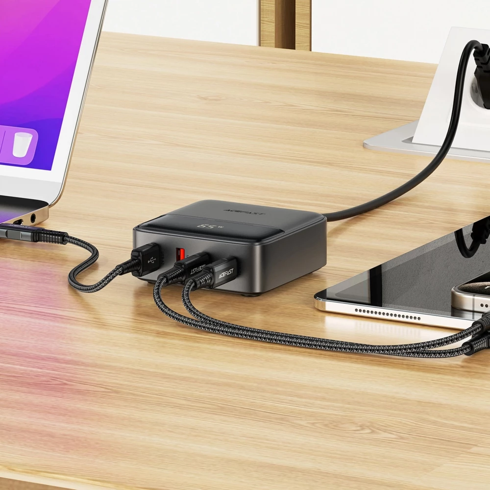 Acefast Z6 65W GaN Netzladeger&auml;t (2x USB-A / 2x USB-C) PD - Schwarz