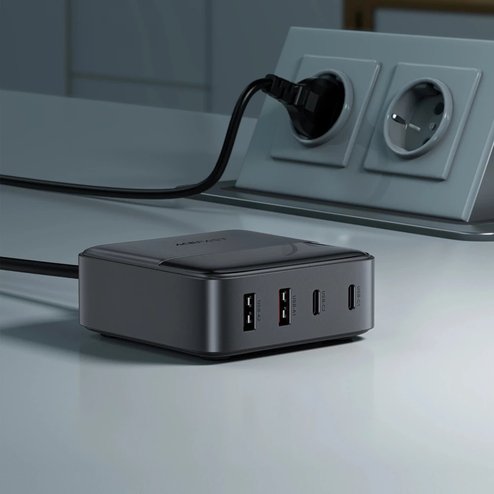 Acefast Z6 65W GaN Netzladeger&auml;t (2x USB-A / 2x USB-C) PD - Schwarz
