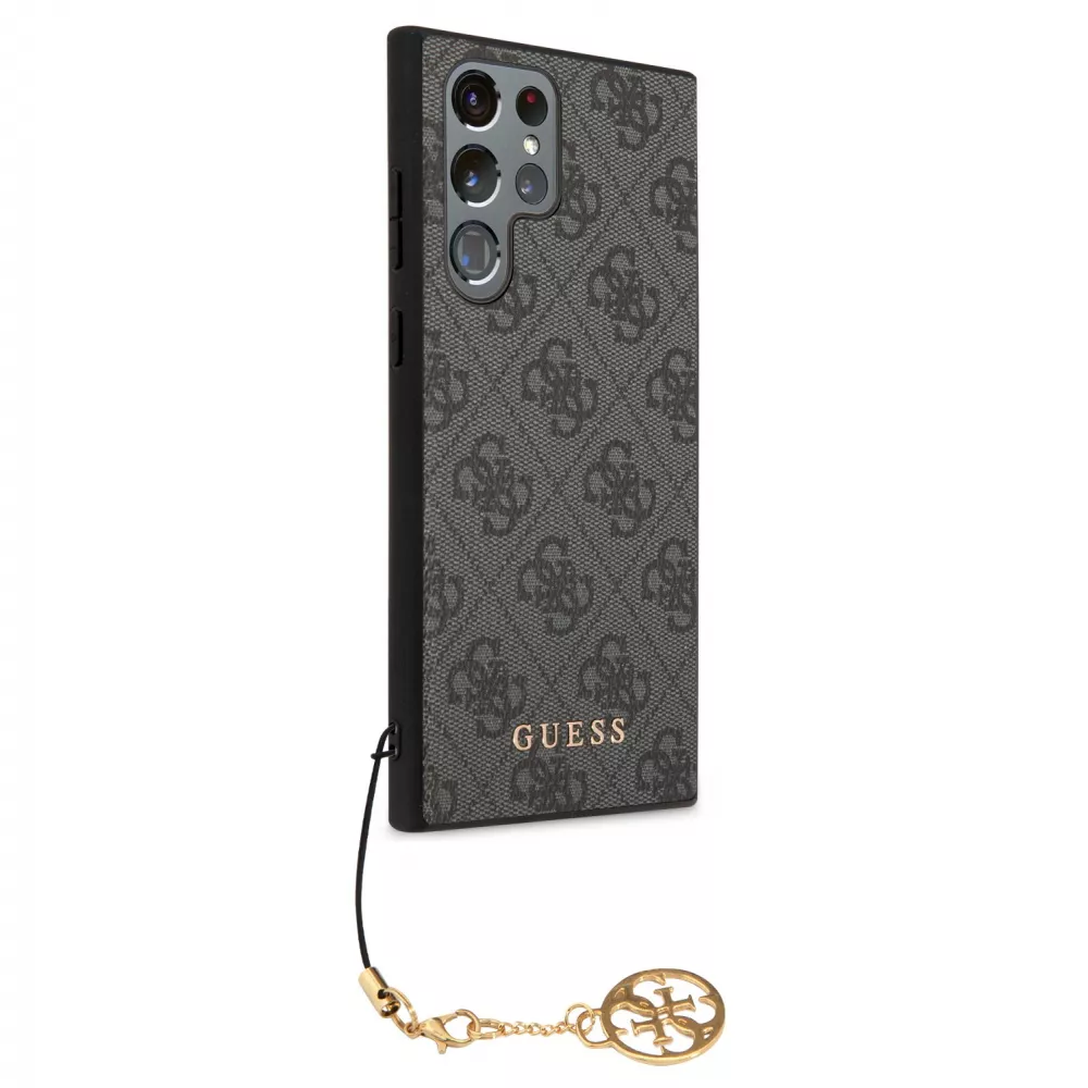Coque Samsung Galaxy S24 Ultra - Guess toile similicuir monogramme logo métallique doré avec pendentif charm - Noir