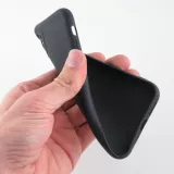 Coque iPhone 11 - Silicone Mat Coeur - Noir