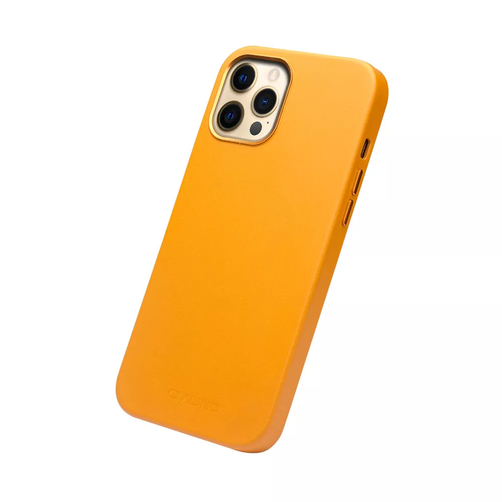 Coque iPhone 12 Pro Max - Qialino cuir véritable (compatible MagSafe) - Orange