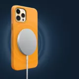 Coque iPhone 12 Pro Max - Qialino cuir véritable (compatible MagSafe) - Orange