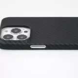iPhone 14 Pro Max Case Hülle - Carbomile Schutzcase aus echtem Aramid Carbonfaser - Schwarz