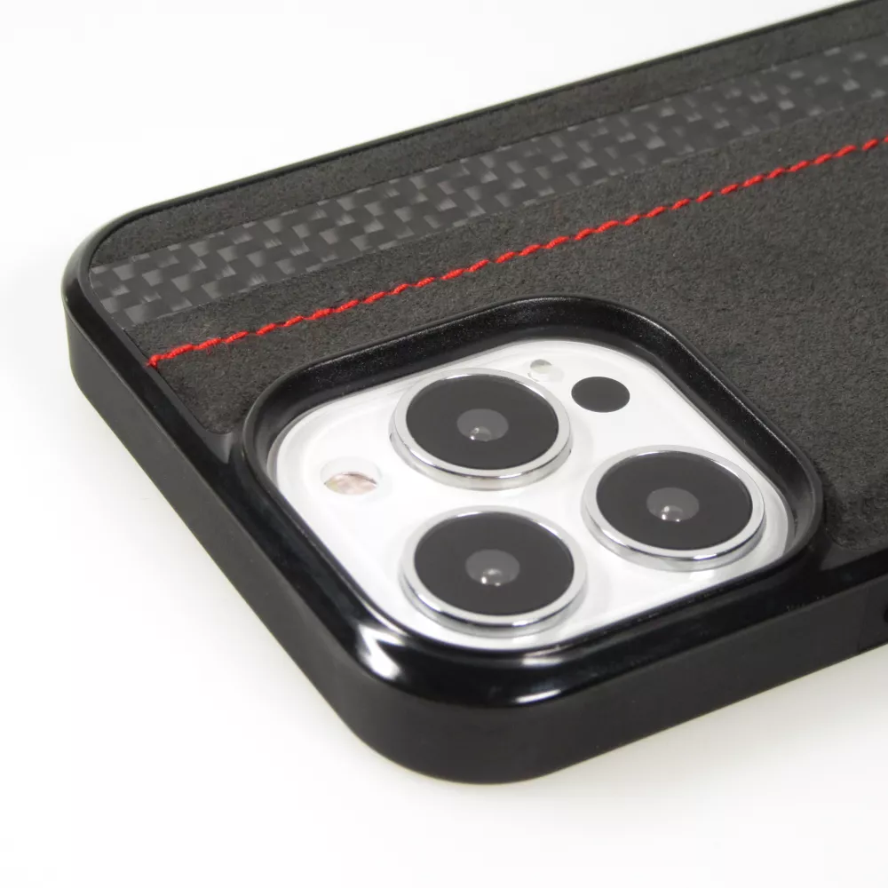 iPhone 14 Pro Case Hülle - Carbomile Alcantara und Carbon mit roten Nähten (MagSafe kompatibel)