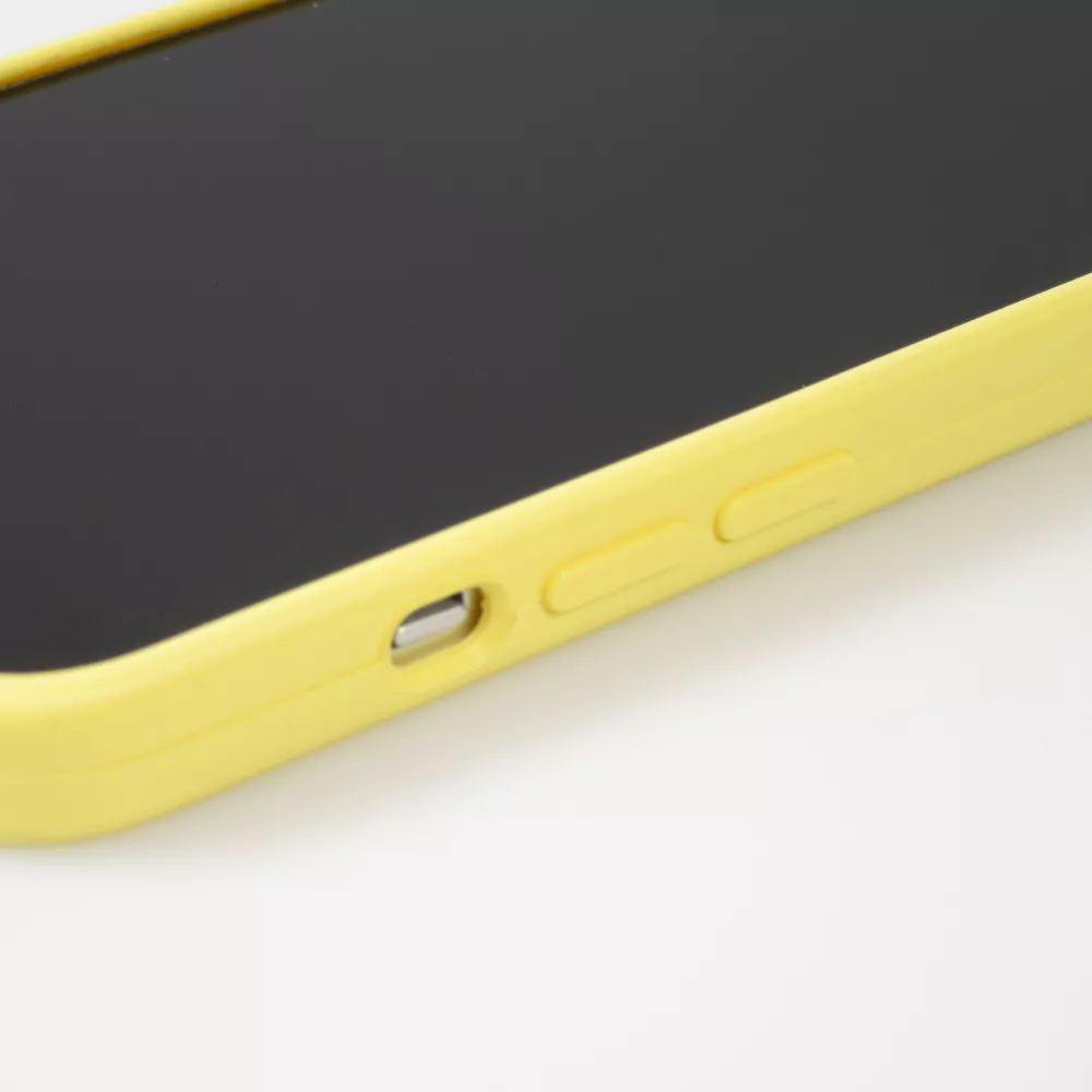 Coque iPhone 15 Pro - Soft Touch - Jaune