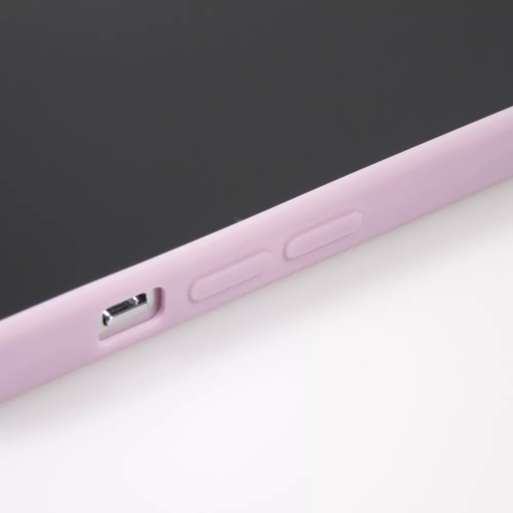 Coque iPhone 14 - Silicone Mat Coeur doré - Violet