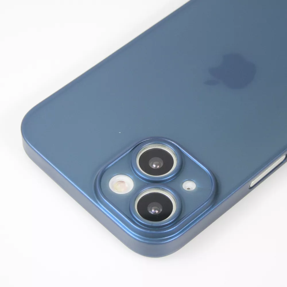 Coque iPhone 14 - plastique ultra fin semi-transparent mat - Bleu