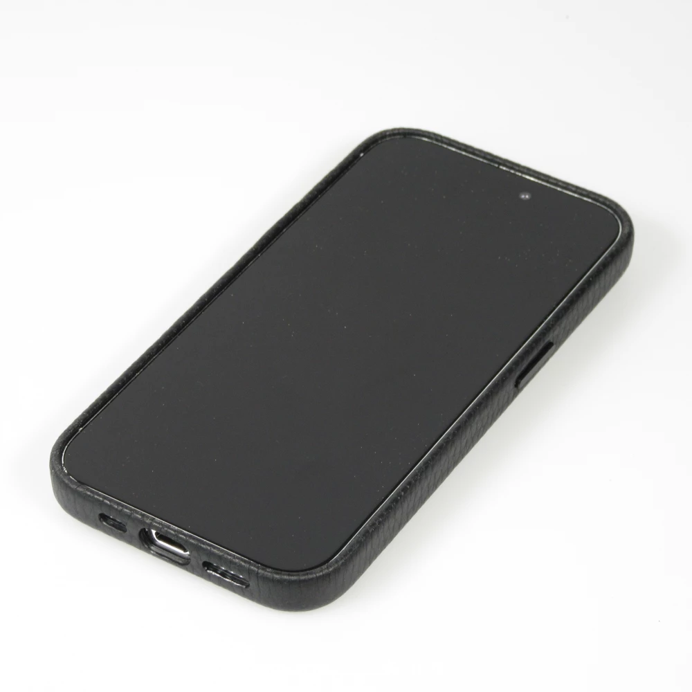 Coque iPhone 14 - Cuir de veau luxe grain&eacute; int&eacute;gral avec boutons m&eacute;talliques et MagSafe - Noir