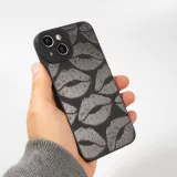 iPhone 14 Case Hülle - Weiches Silikongel mit Kameraschutz - Many kisses - Schwarz