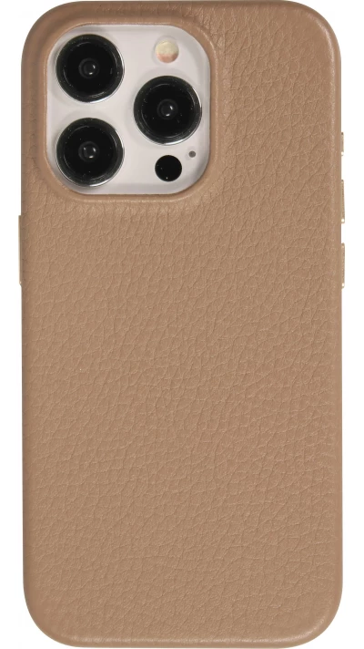 Coque iPhone 15 Pro - Cuir de veau luxe grain&eacute; int&eacute;gral avec boutons m&eacute;talliques et MagSafe - Beige