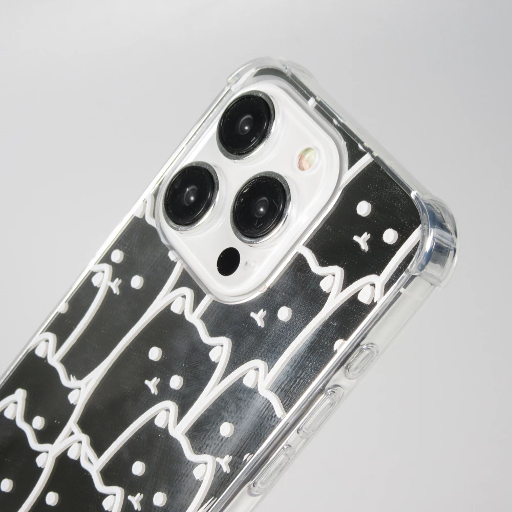 Coque iPhone 15 Pro - Gel bumper chat miroir - Transparent
