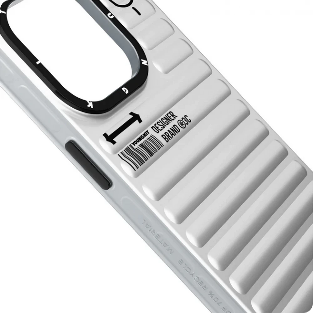 iPhone 15 Pro Max Case Hülle - Youngkit True Color Luggage-Inspired mit MagSafe - Silber
