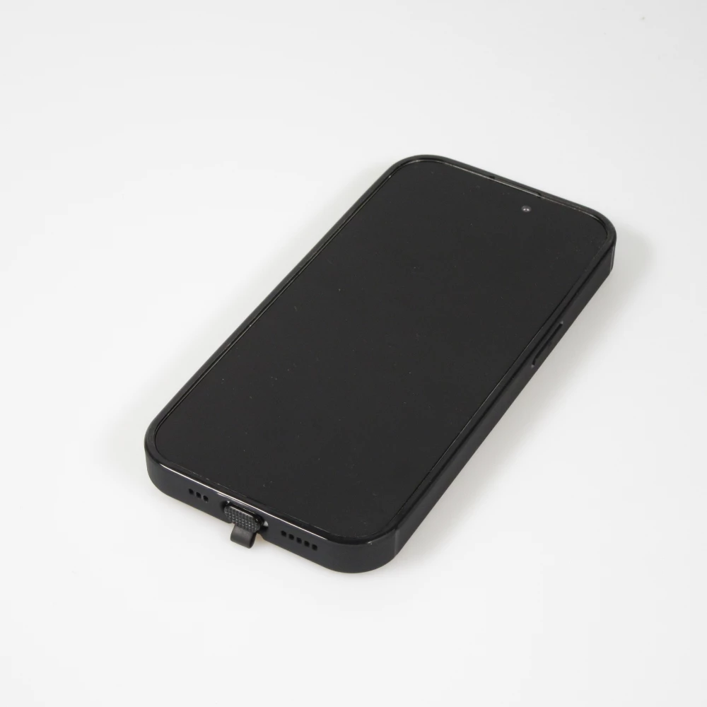 Coque iPhone 15 Pro - Silicone Glossy lumière LED intégrée avec port USB-C - Shiny Heart - Rouge