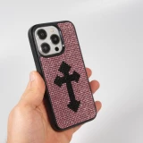 Coque iPhone 15 Pro - Silicone souple paillet&eacute; avec gemmes Gothic Cross - Violet