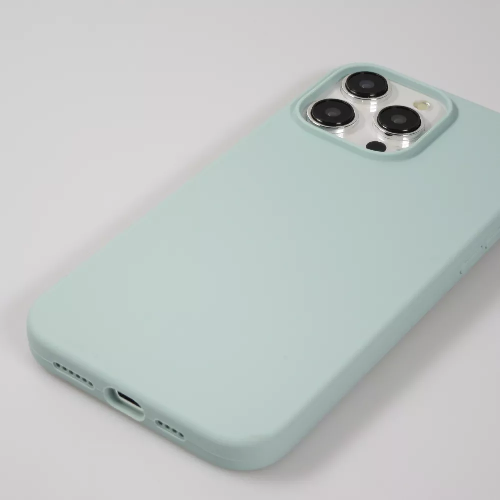 iPhone 15 Pro Case Hülle - Soft Touch - Wassergrün