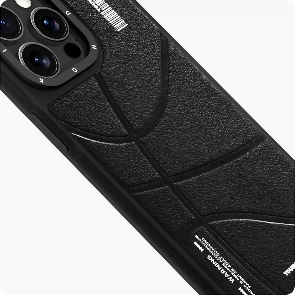 Coque iPhone 15 Pro - Youngkit Passionate Backboard Leather Case avec Magsafe - Brun