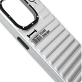 Coque iPhone 15 Pro - Youngkit True Color Luggage-Inspired avec MagSafe - Argent