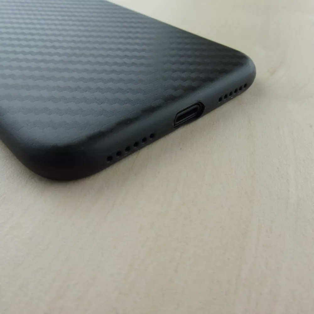 Coque iPhone X / Xs - TPU Carbon