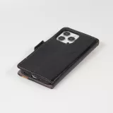 Etui cuir iPhone 13 - Flip Wallet en cuir véritable avec stripe design et compartiment à cartes - Noir