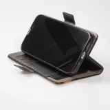 Etui cuir iPhone 13 Pro - Flip Wallet en cuir véritable avec stripe design et compartiment à cartes - Noir