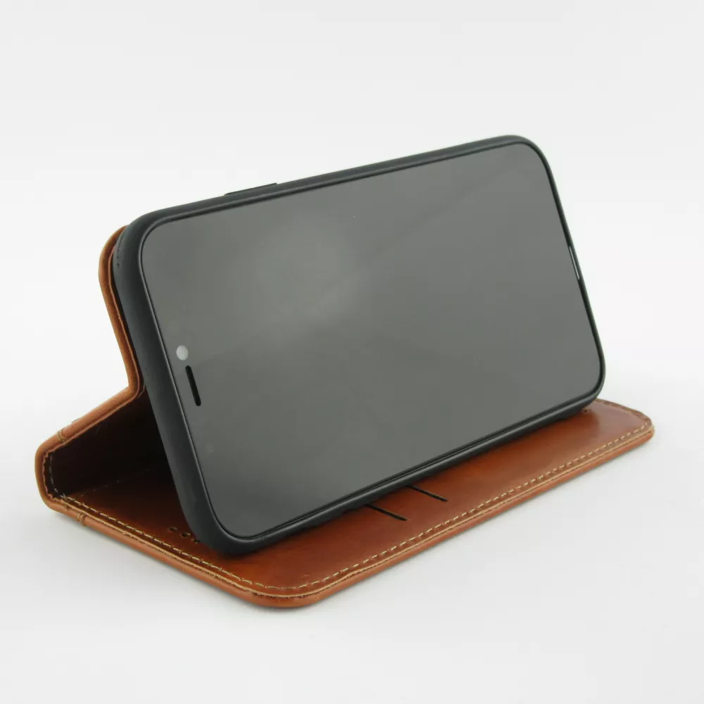 Hülle iPhone 11 Pro - Flip Fierre Shann Echtleder - Braun