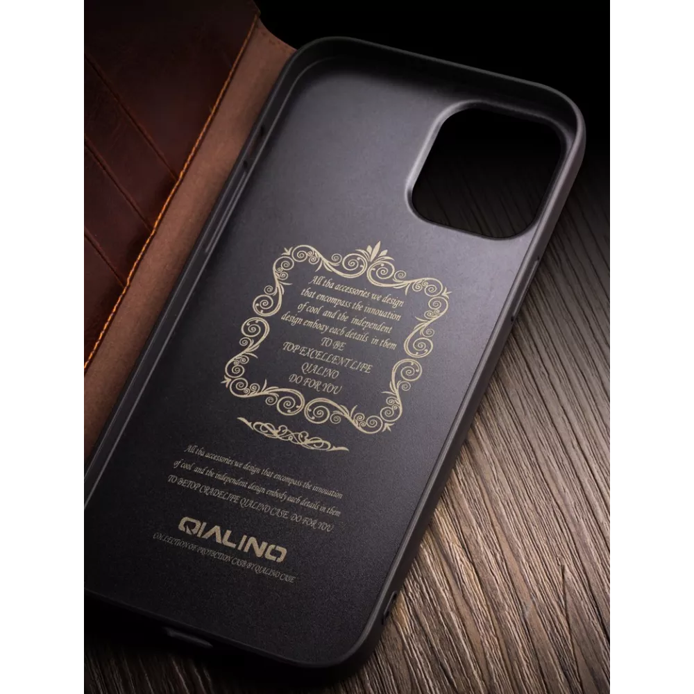 Fourre iPhone 12 / 12 Pro - Flip Qialino cuir véritable - Brun