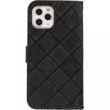 Fourre iPhone 12 / 12 Pro - Premium Flip Wallet caoutchouc motif oriental avec fermeture aimantée - Noir