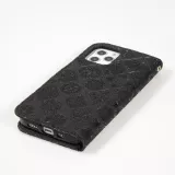 Fourre iPhone 12 / 12 Pro - Premium Flip Wallet caoutchouc motif oriental avec fermeture aimantée - Noir
