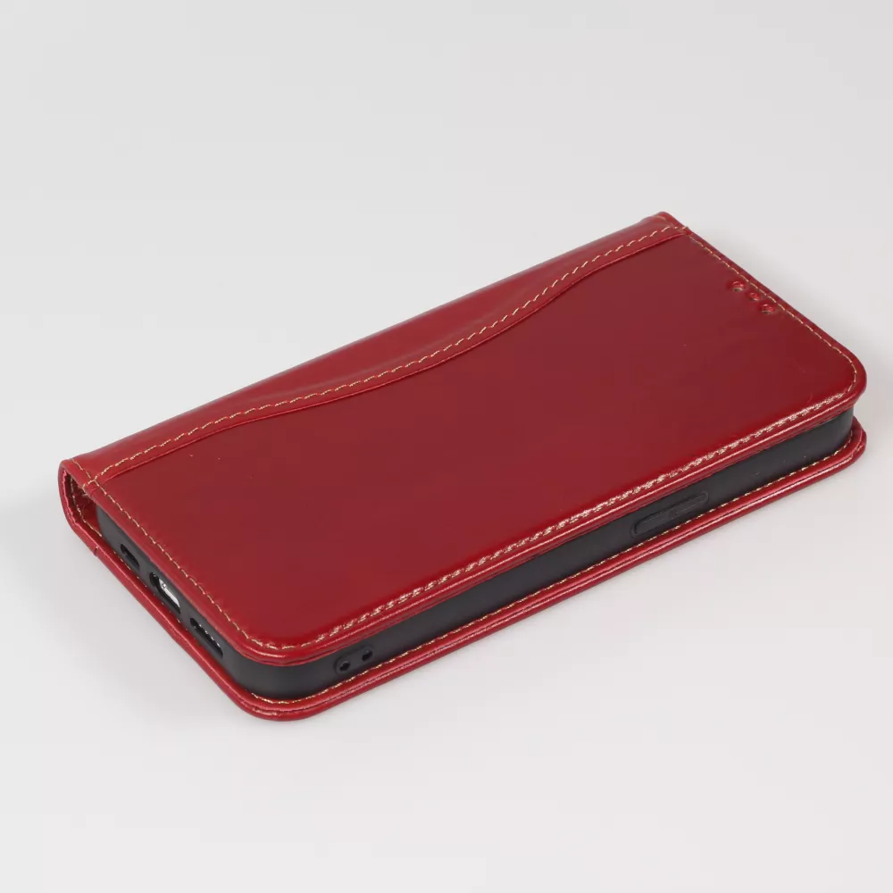 Fourre iPhone 15 Pro - Flip Fierre Shann cuir véritable - Rouge