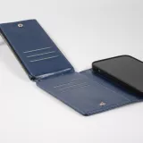 iPhone 15 Pro Case Hülle - Brieftaschen-Hülle luxuriös und raffiniert mit Magnet Verschluss & Münz- und Kartenfach  - Blau