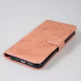 Fourre iPhone 15 Pro - Flip 3D en similicuir Oeil du tigre - Rose