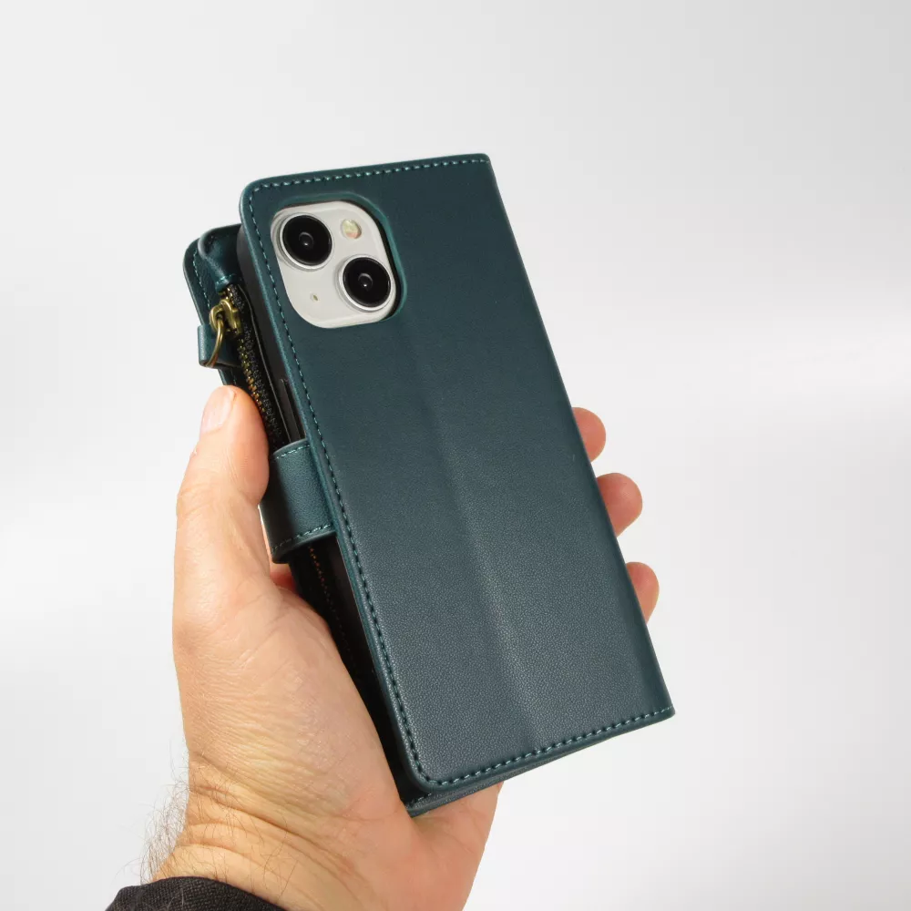 iPhone 15 Case Hülle - Brieftaschen-Hülle luxuriös und raffiniert mit Magnet Verschluss & Münz- und Kartenfach  - Grün