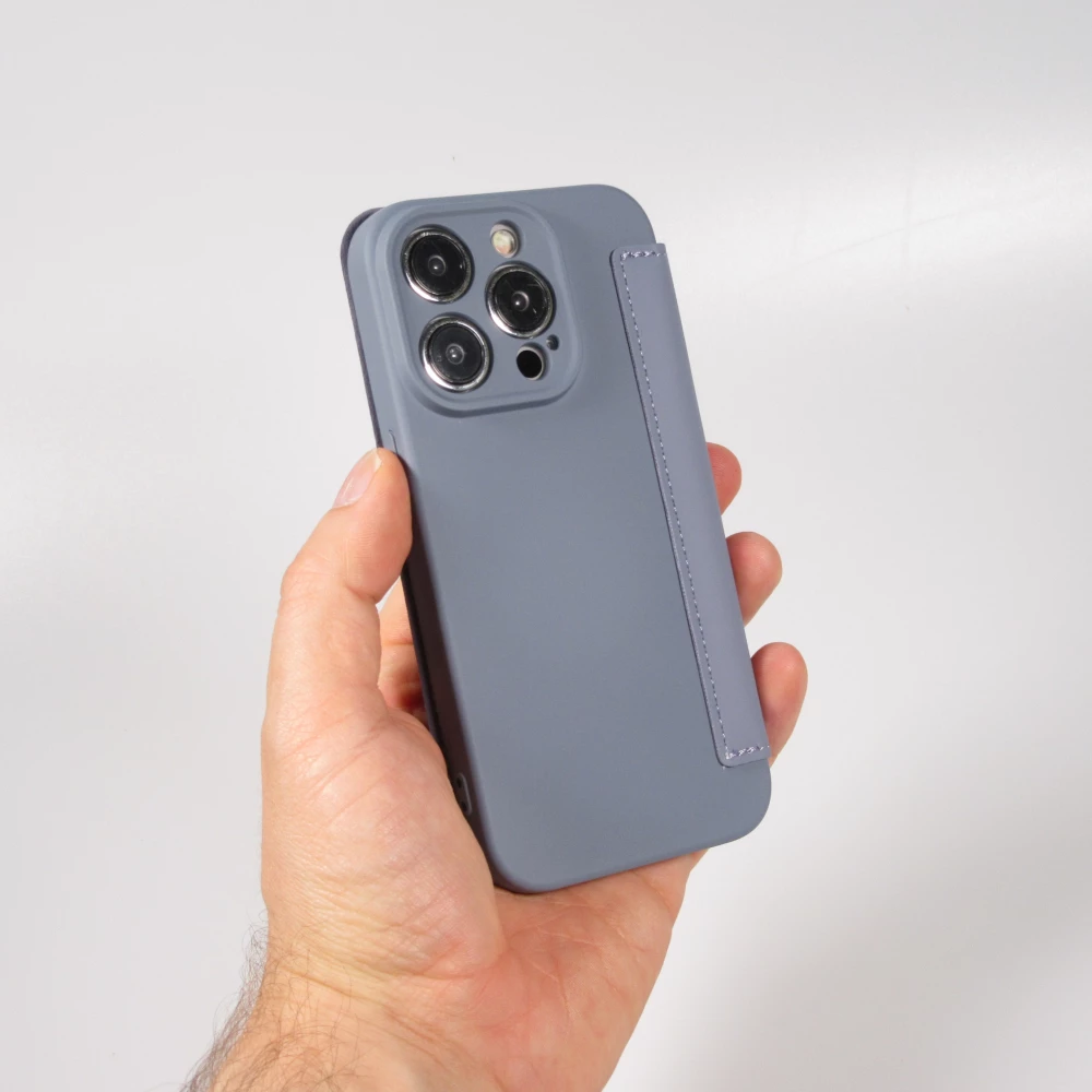 Fourre iPhone 15 Pro Max - Flip silicone souple avec surface lisse et mate - Gris