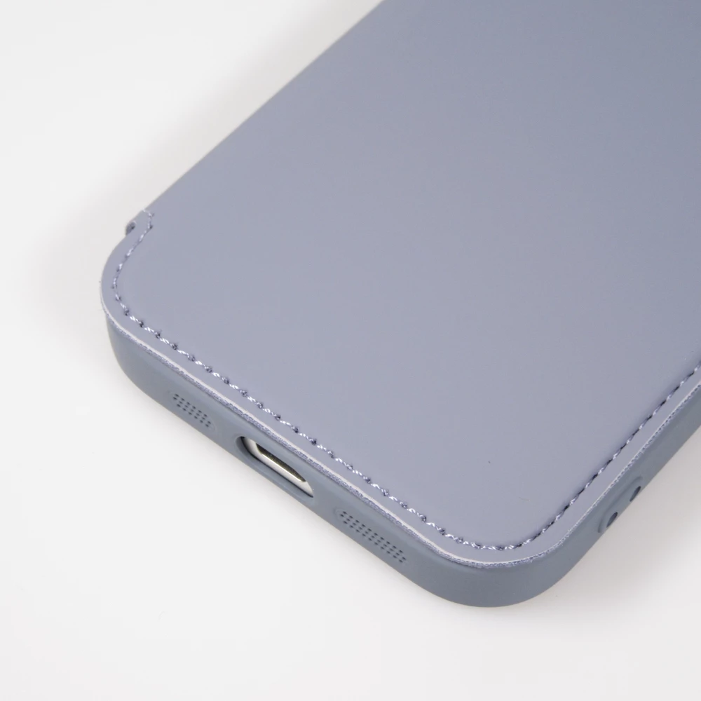 Fourre iPhone 15 Pro Max - Flip silicone souple avec surface lisse et mate - Gris