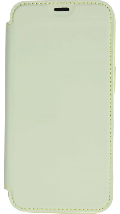 Fourre iPhone 15 Pro Max - Flip silicone souple avec surface lisse et mate - Vert