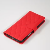 Fourre iPhone 16 Pro - Flip matelass&eacute; &eacute;l&eacute;gant avec fermeture magn&eacute;tique et lani&egrave;re et emplacements pour cartes - Rouge