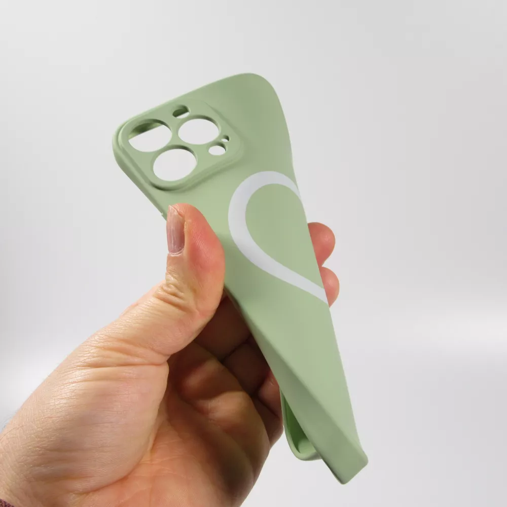 Housse iPhone 13 - Coque en silicone souple avec MagSafe et protection pour caméra - Vert