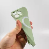 Housse iPhone 13 - Coque en silicone souple avec MagSafe et protection pour caméra - Vert