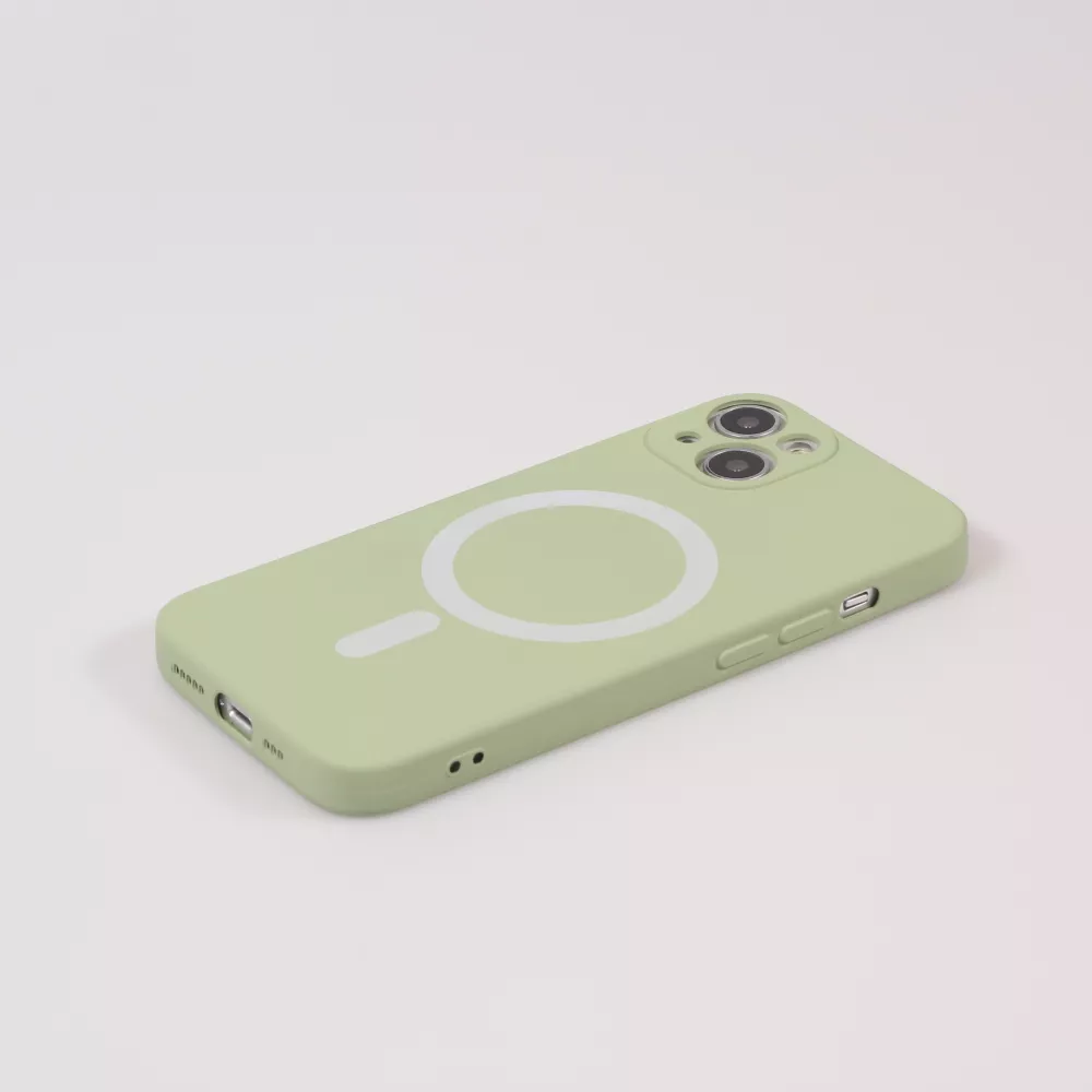 Housse iPhone 13 - Coque en silicone souple avec MagSafe et protection pour caméra - Vert