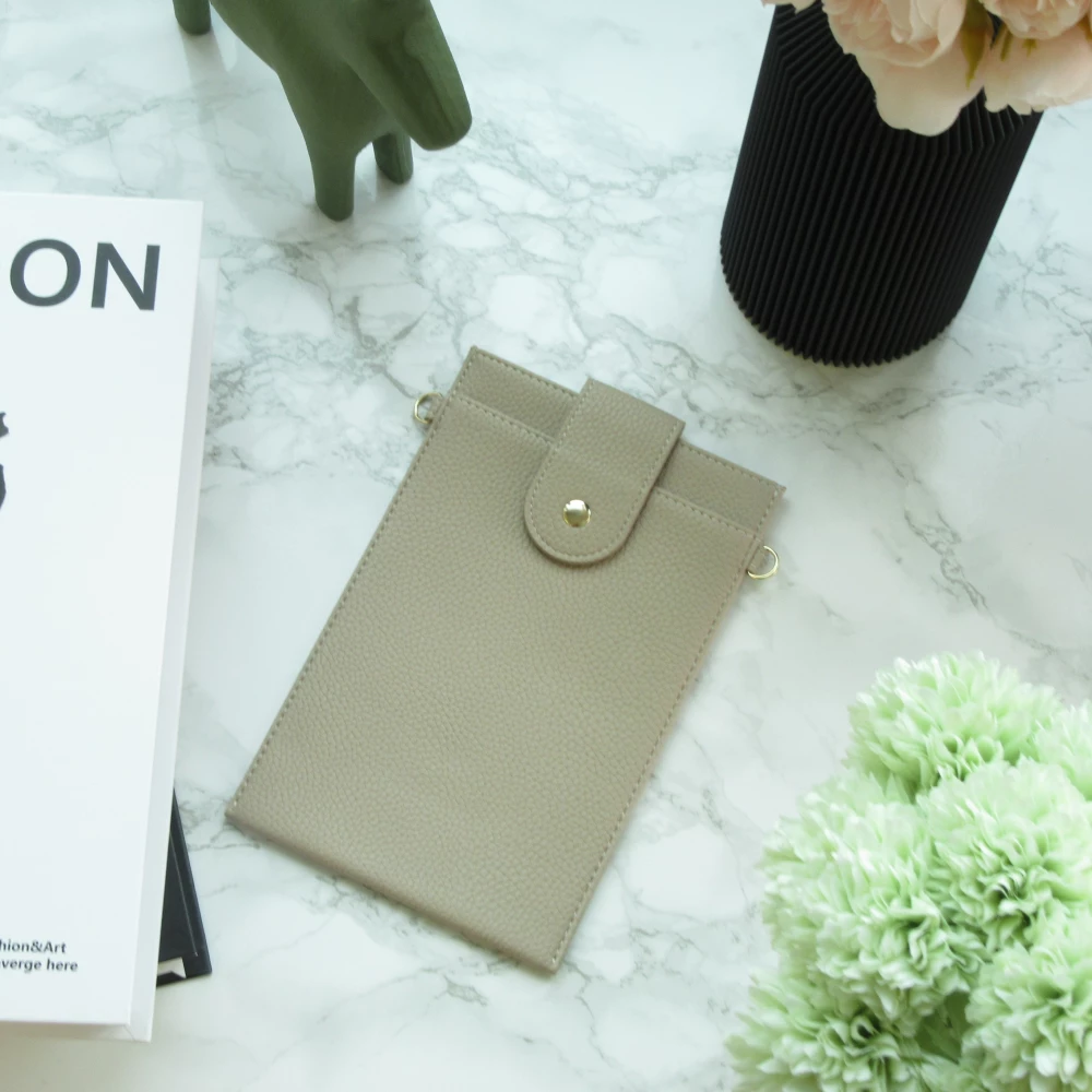Pochette à bandoulière universelle pour smartphone en cuir végétal avec lanière en cuir (végétal) - Beige