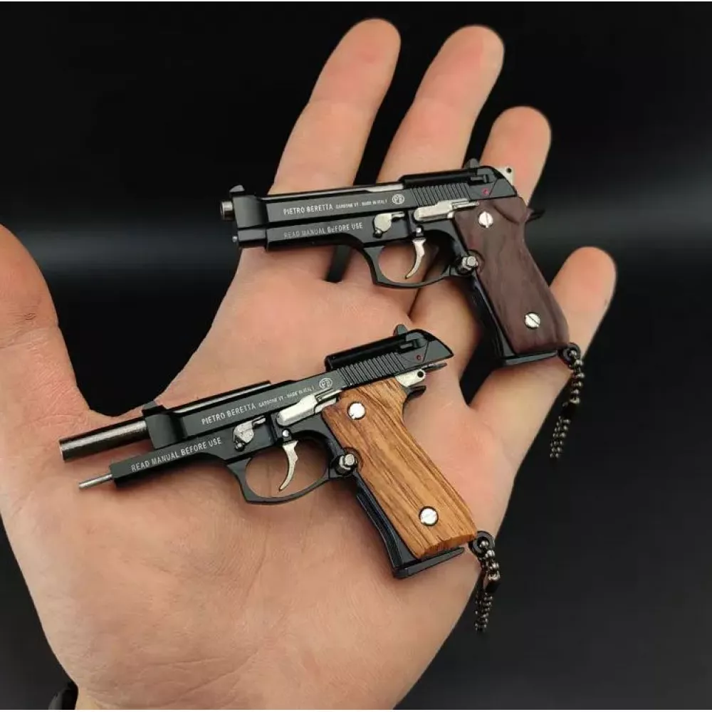 Ultra realistischer Premium Schlüsselanhänger Pistole Beretta mit Echtholzgriff (Farbe zufällig)