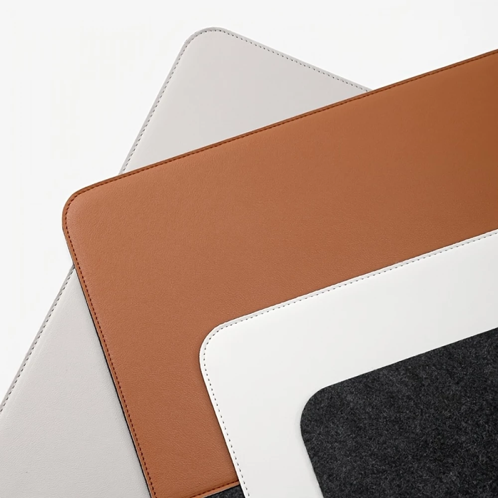 Tapis de souris surdimensionné antidérapant en feutre et similicuir pour bureau et gaming (80 x 40 cm) - Bicolor gris foncé / brun