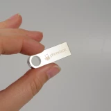 Clé USB ultra-légère argentée PhoneLook compacte et portable - 128GB - Argent