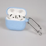 Coque AirPods 4 - Silicone dinosaures et fleurs grav&eacute;s - Bleu