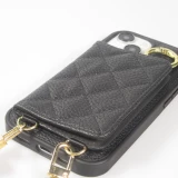 Coque iPhone 15 - Cuir matelass&eacute; avec miroir et compartiment carte inclus grande lani&egrave;re amovible - Noir