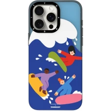 iPhone 15 Pro Max Case Hülle - Farbenfrohe und lustige Surfer am Strand Youngkit Design Eleonora Arosio - Multicolor