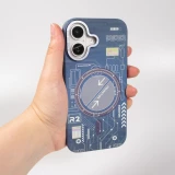 Coque iPhone 16 - Futuriste avec design circuit, boutons int&eacute;gr&eacute;s & MagSafe compatible - Bleu