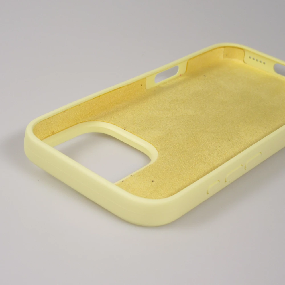iPhone 16 Pro Max Case H&uuml;lle - Soft Touch - Gelb